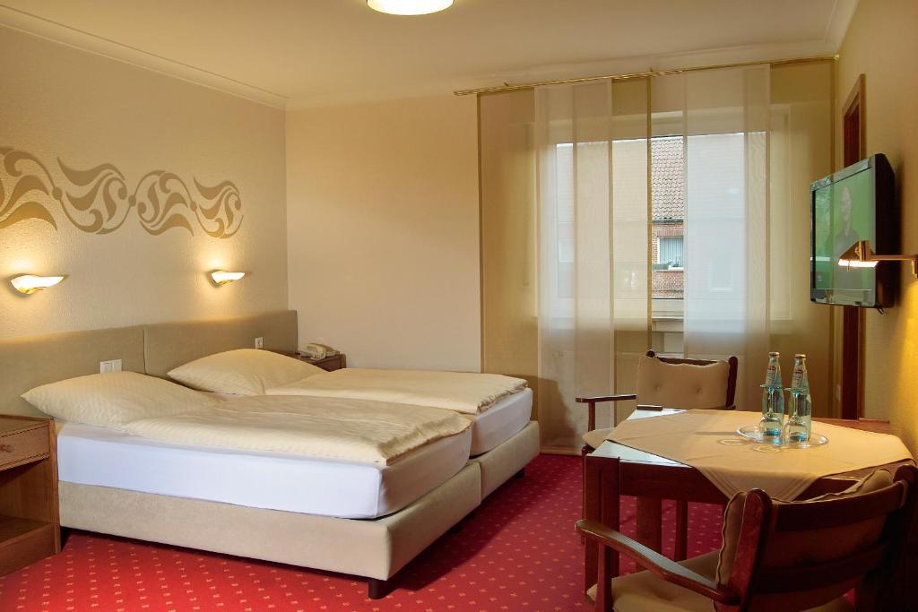 Hotel Restaurant Witte Ahlen Ruang foto